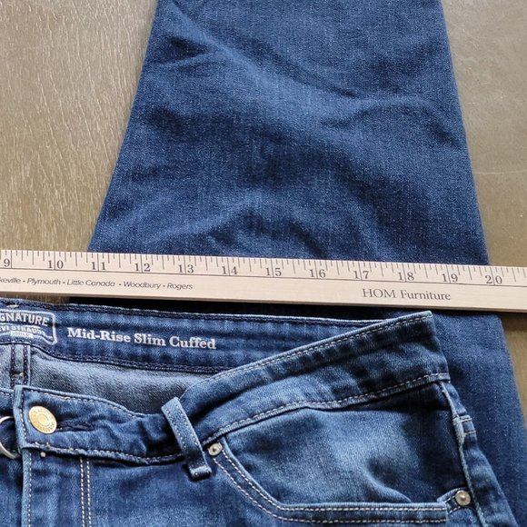 ECO FRIENDLY Levi's Signature Gold Jeans - Picture 15 of 16